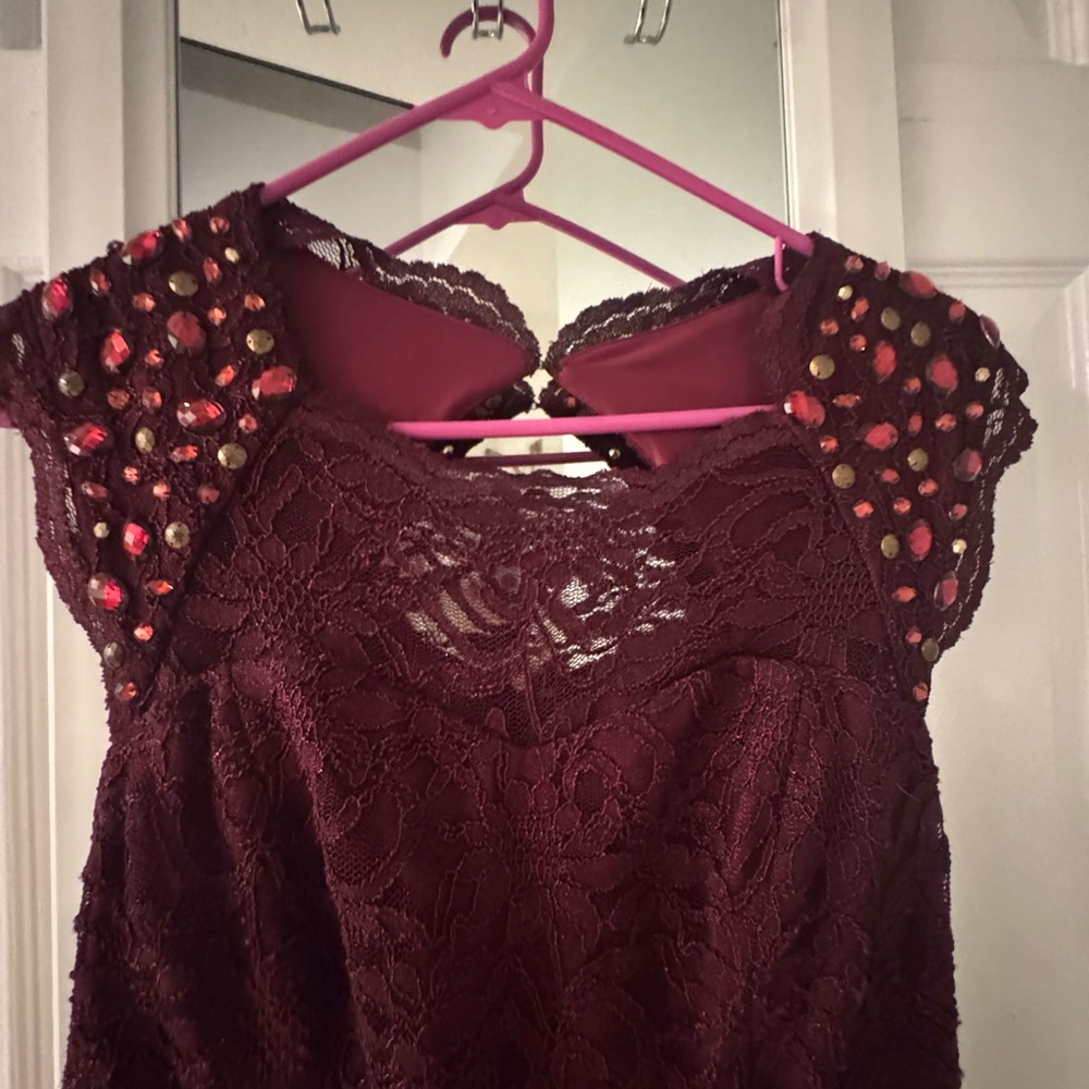 Night Way Collections Burgundy Lace Wedding Dress - Picture 5 of 9